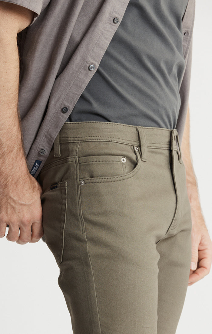 Straight Fit Commuter 5-Pocket Pants