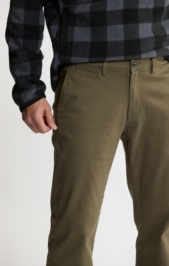 East Hampton Chino Pants